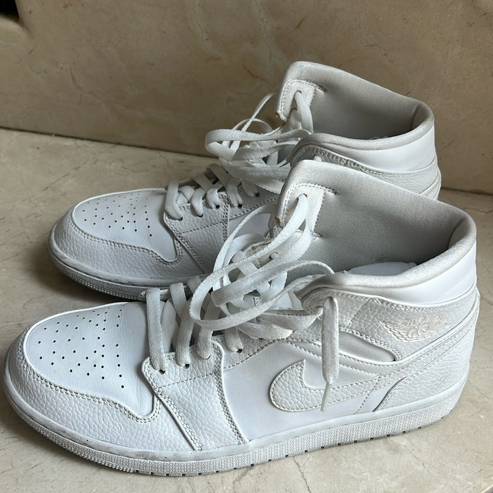 Jordan Men’s Air 1 Mid
